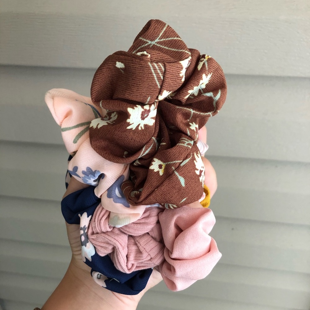 Scrunch is bundle